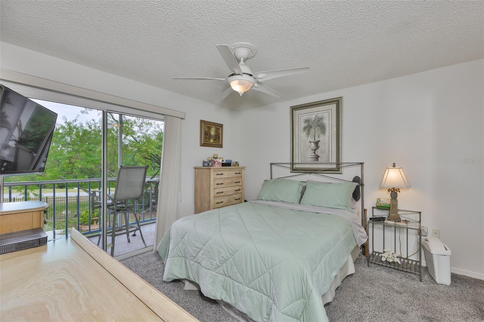 5567 Sea Forest Dr #122 Property Photo 17