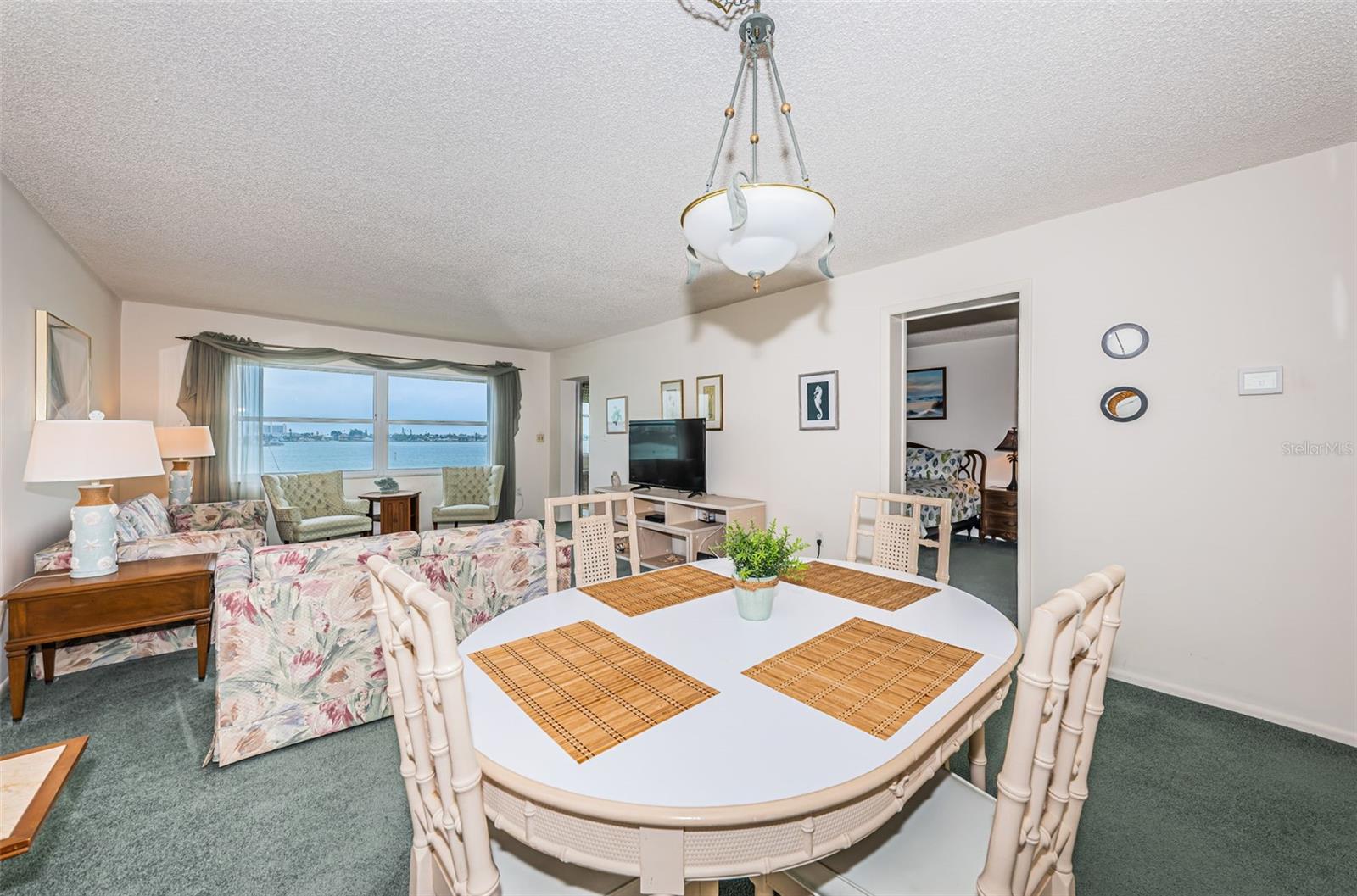 4525 Cove Cir #604 Property Photo 16