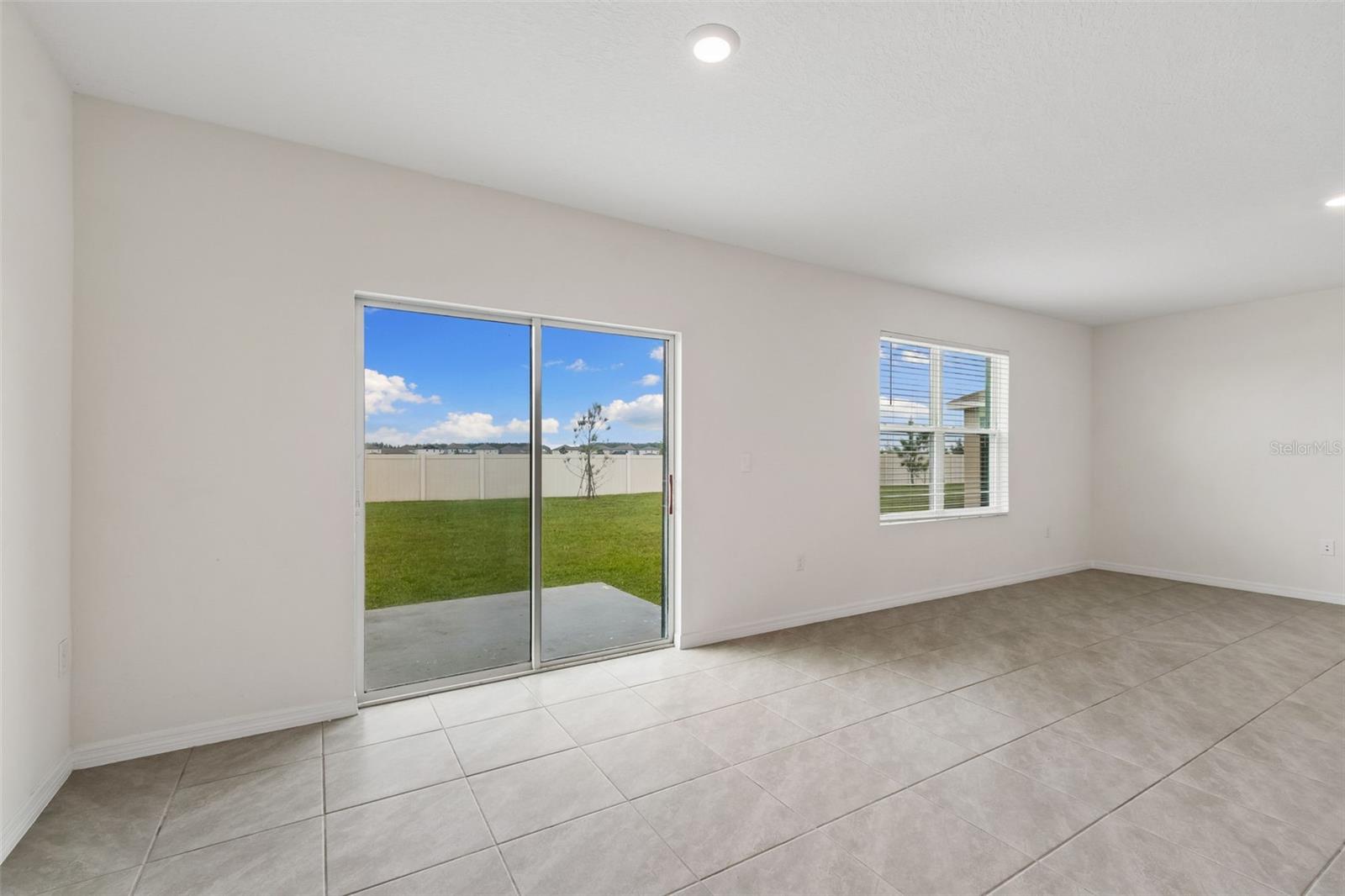 8454 Ender Hills Dr Property Photo 22