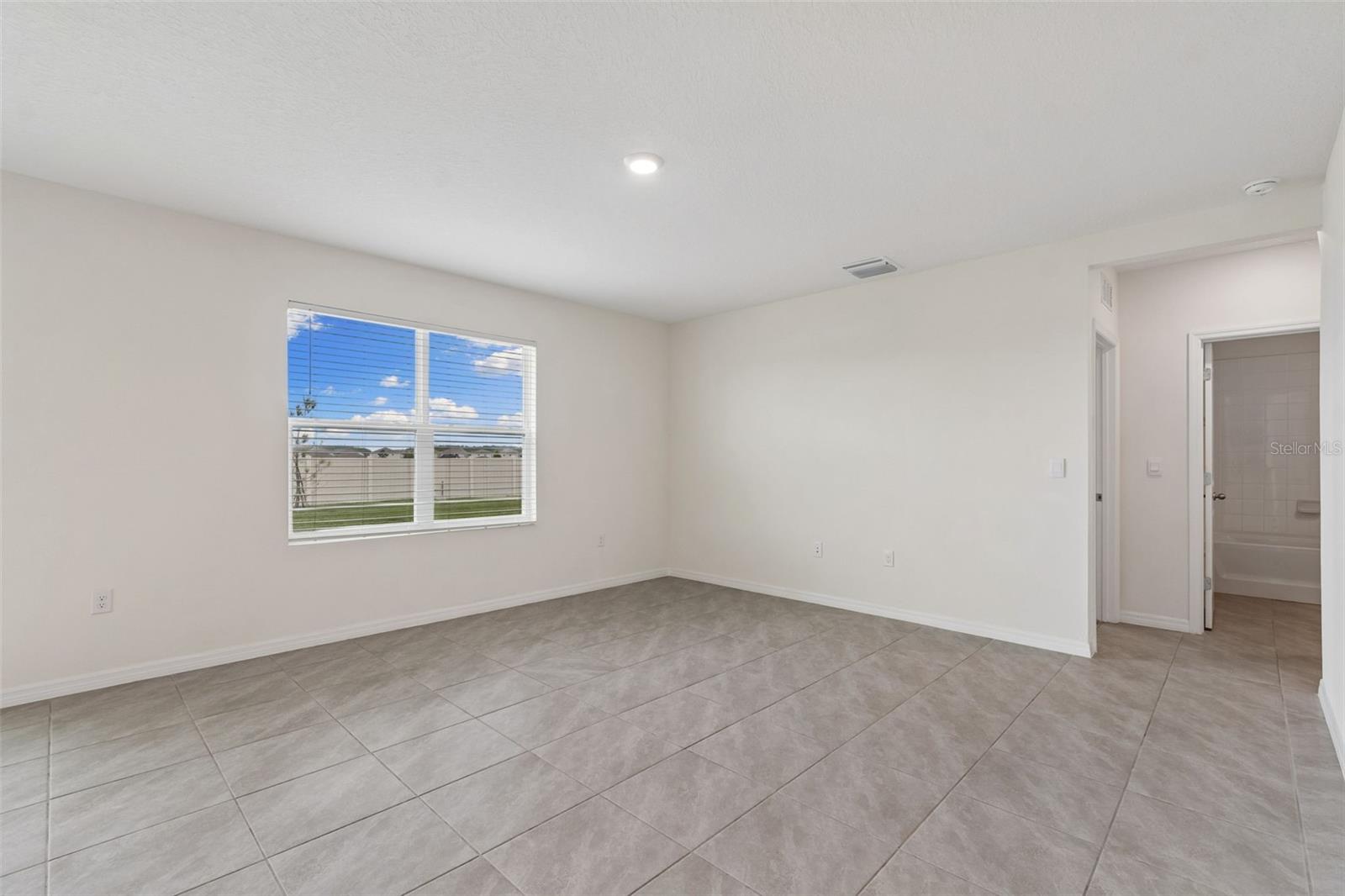 8454 Ender Hills Dr Property Photo 26