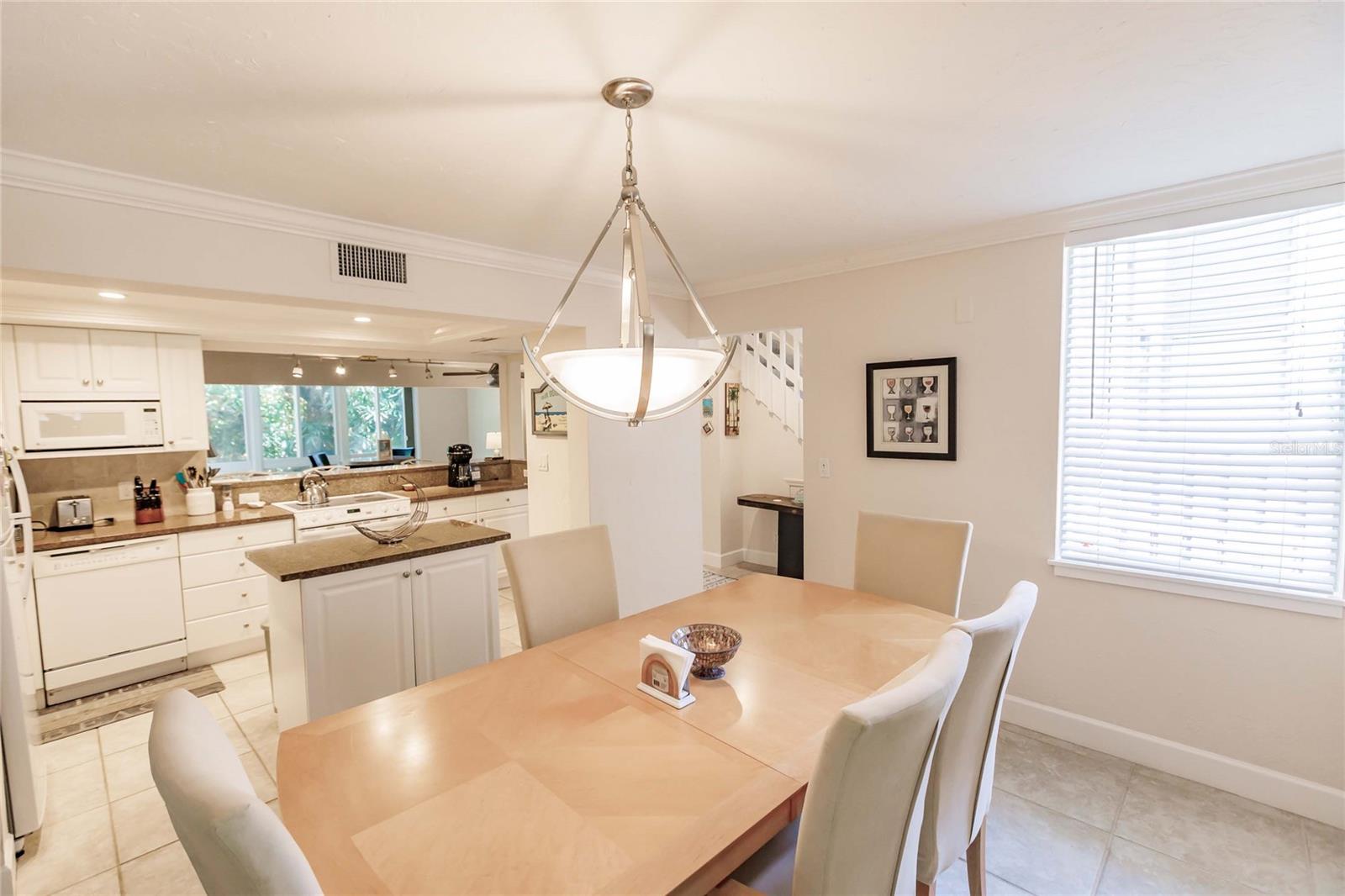 1205 E Peppertree Dr #232 Property Photo 12