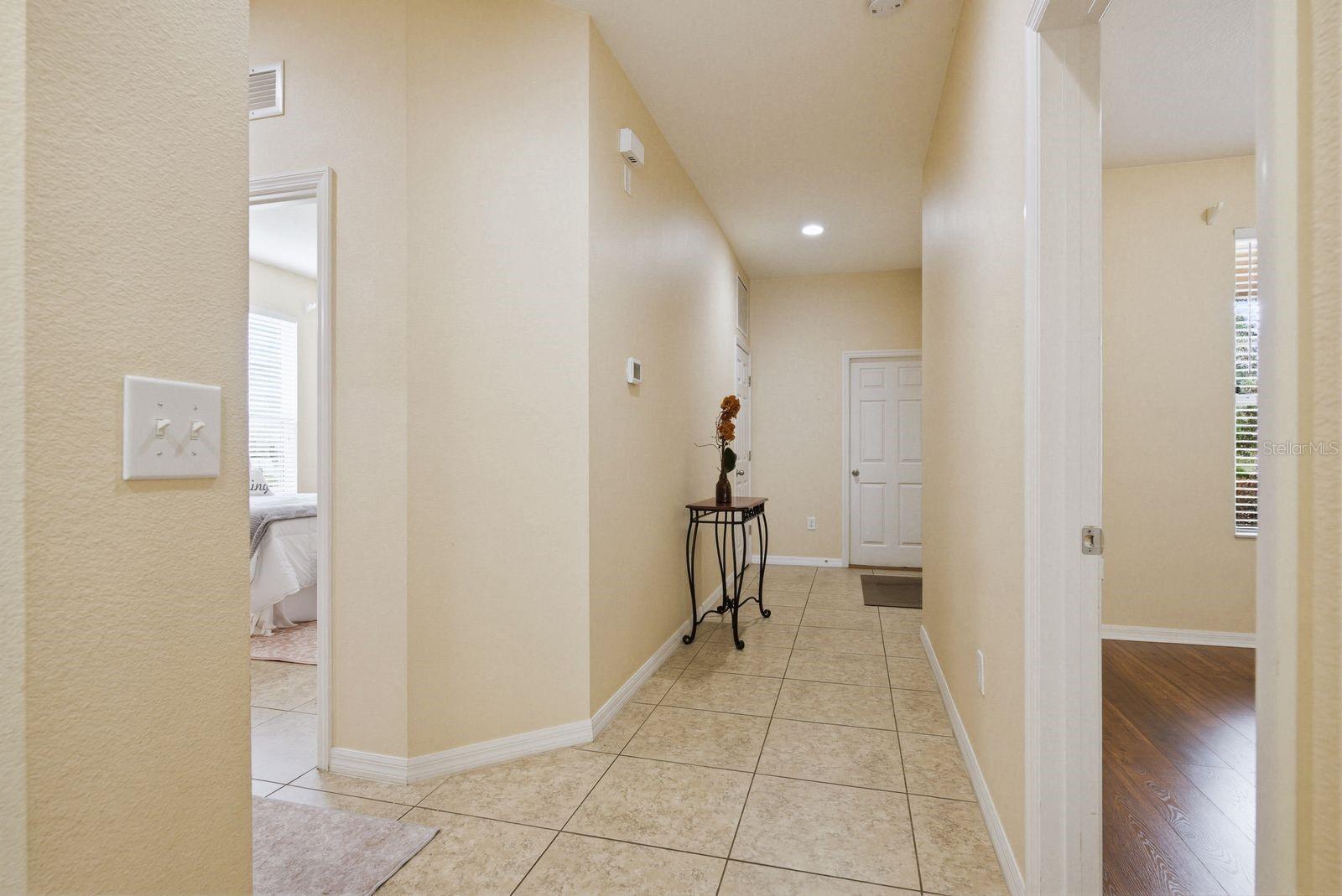 2211 Barracuda Ct Property Photo 4