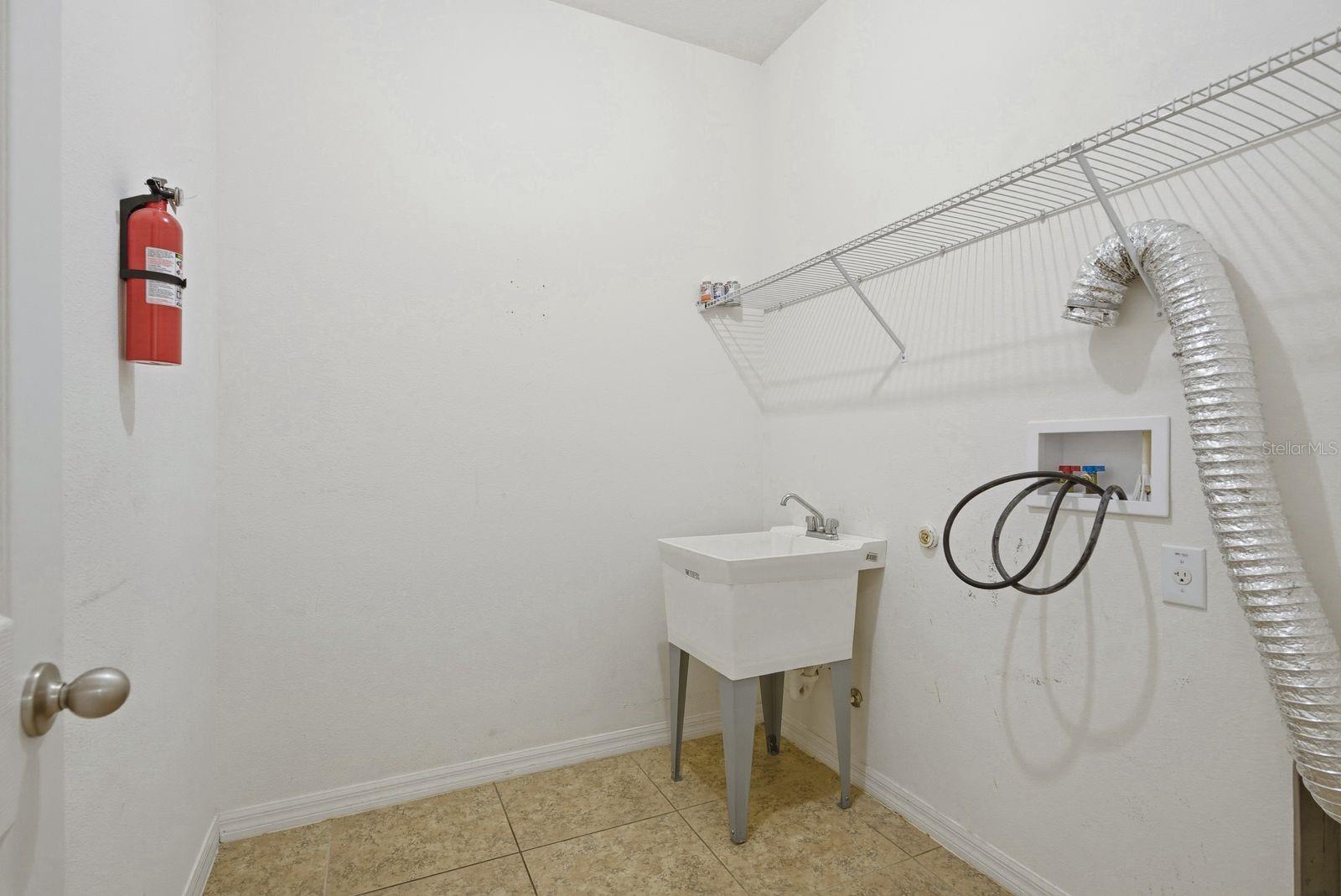 2211 Barracuda Ct Property Photo 26