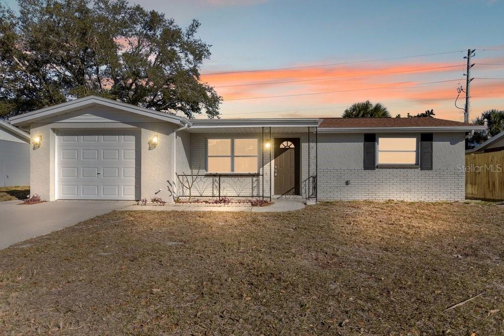 7605 Fox Hollow Dr Property Photo 1