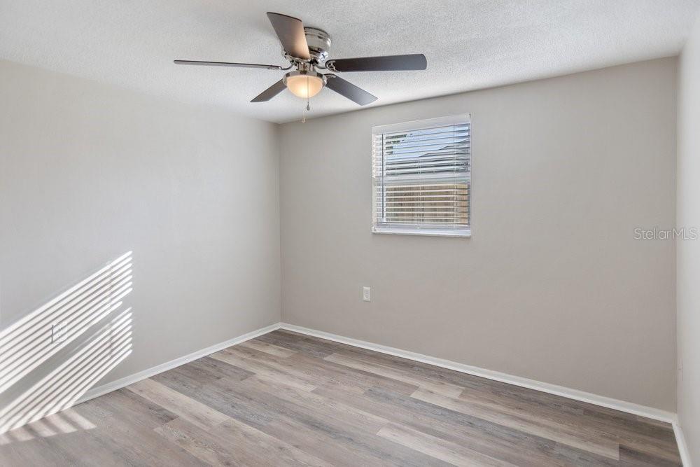 7605 Fox Hollow Dr Property Photo 7