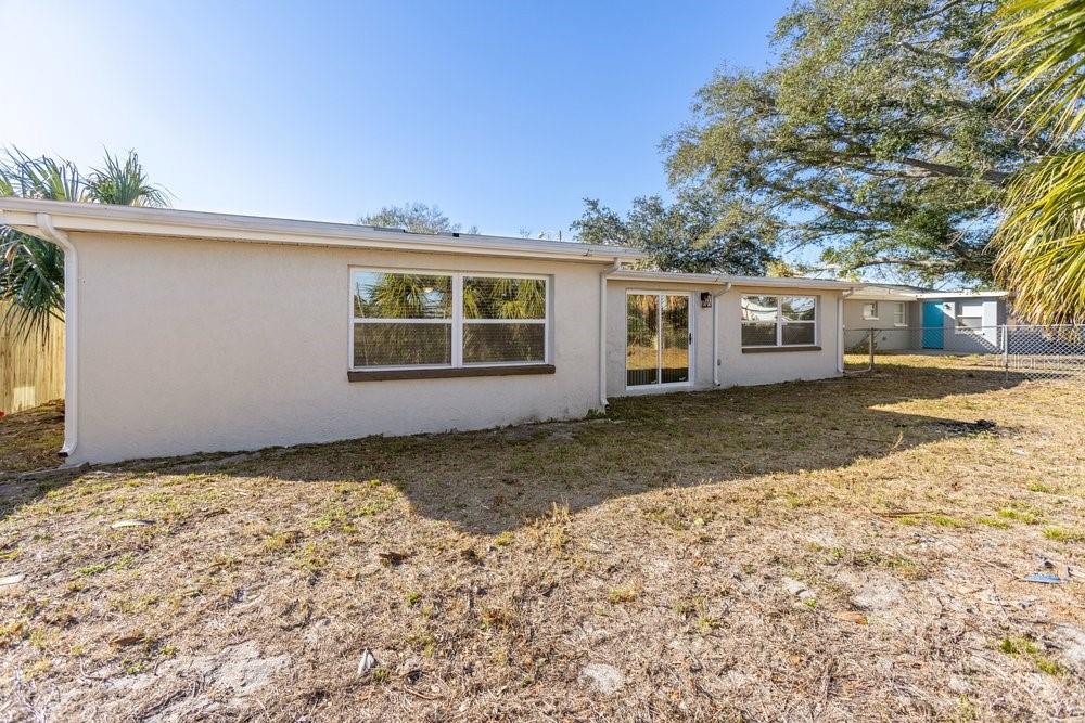 7605 Fox Hollow Dr Property Photo 28