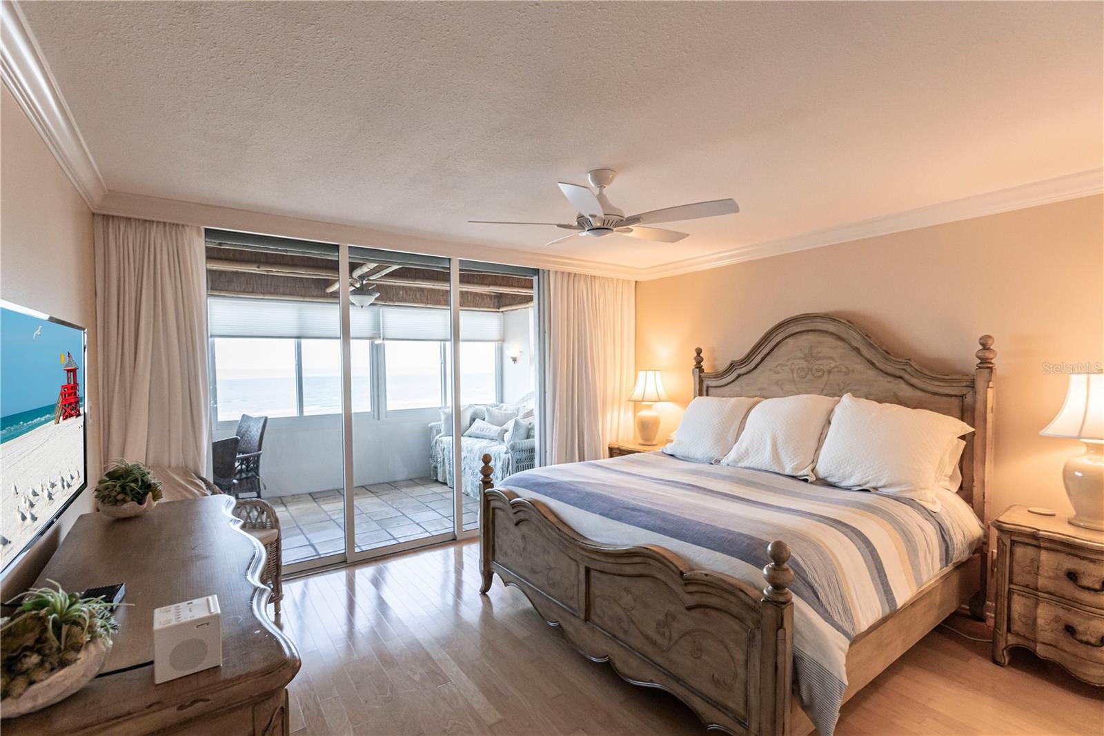 1055 W Peppertree Dr #703aa Property Photo 15