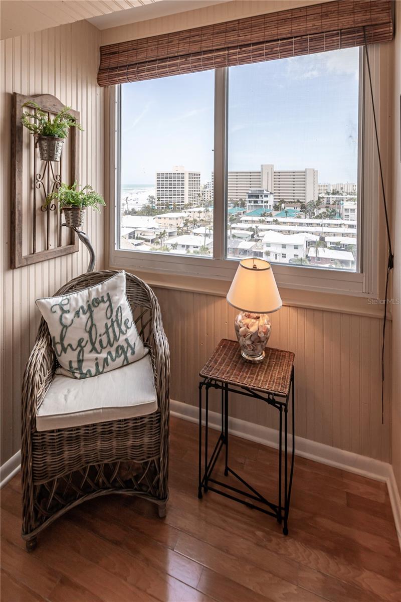 1055 W Peppertree Dr #703aa Property Photo 21