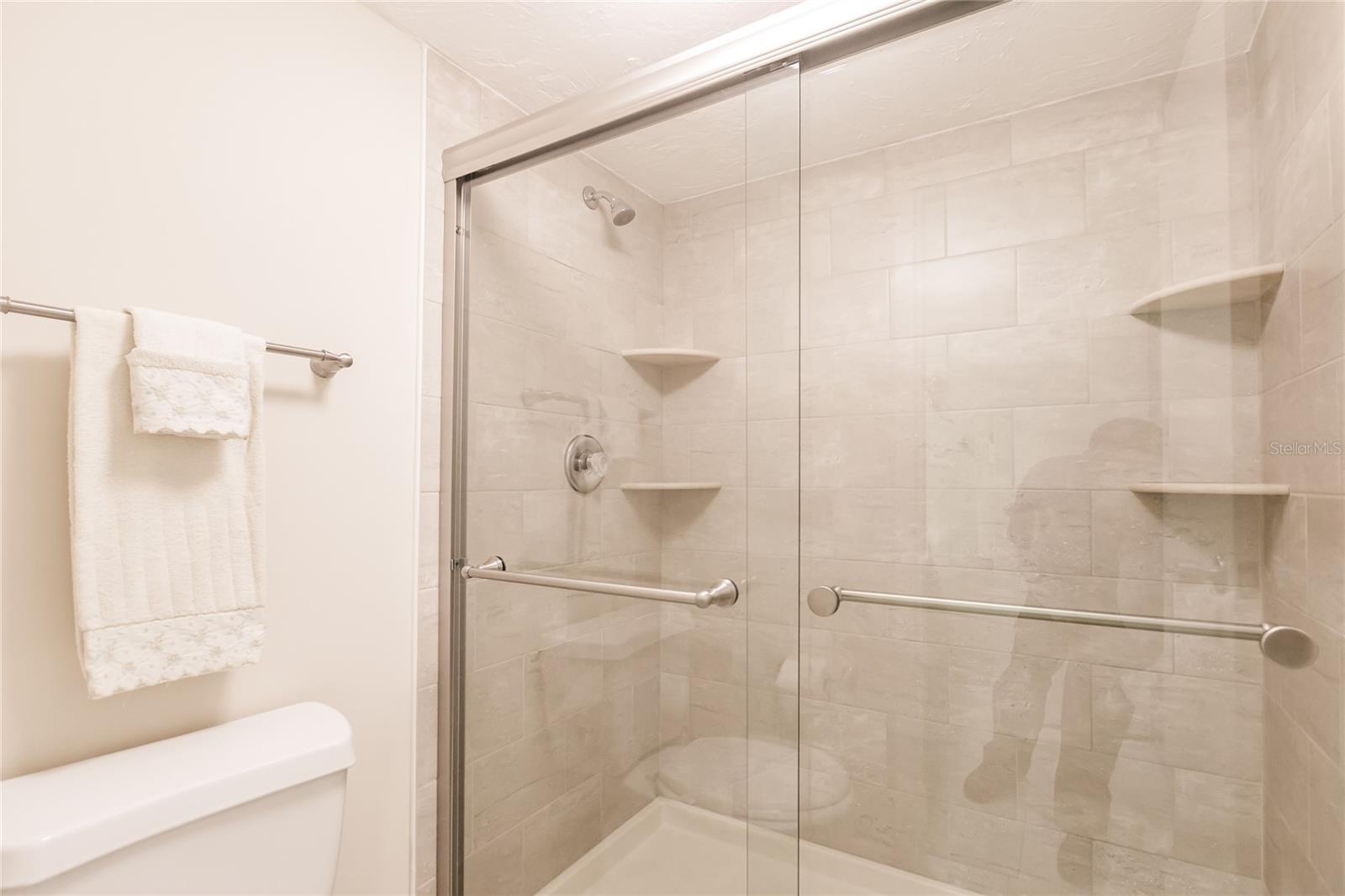 1055 W Peppertree Dr #506aa Property Photo 16