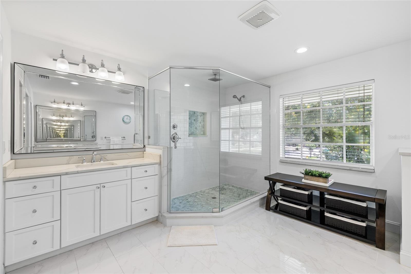 18010 Clear Lake Dr Property Photo 35