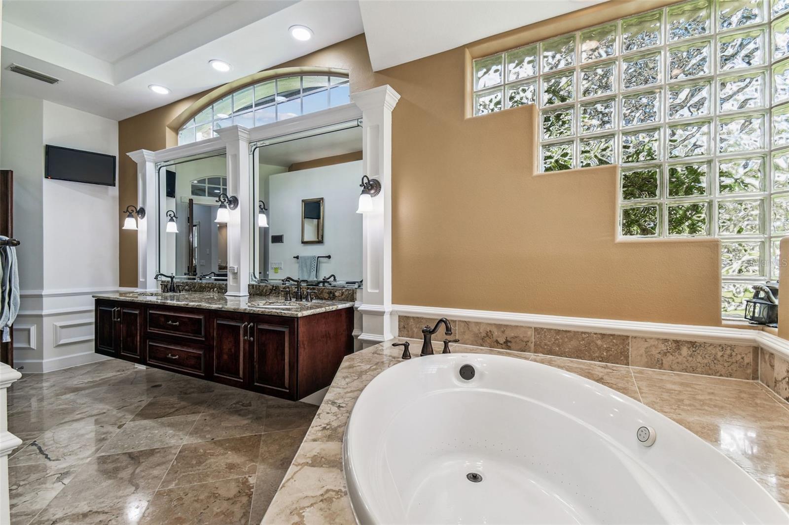 1705 Meyers Cove Dr Property Photo 38