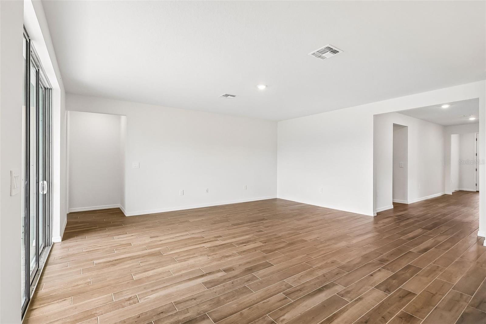 3335 Orchard Loop Property Photo 8