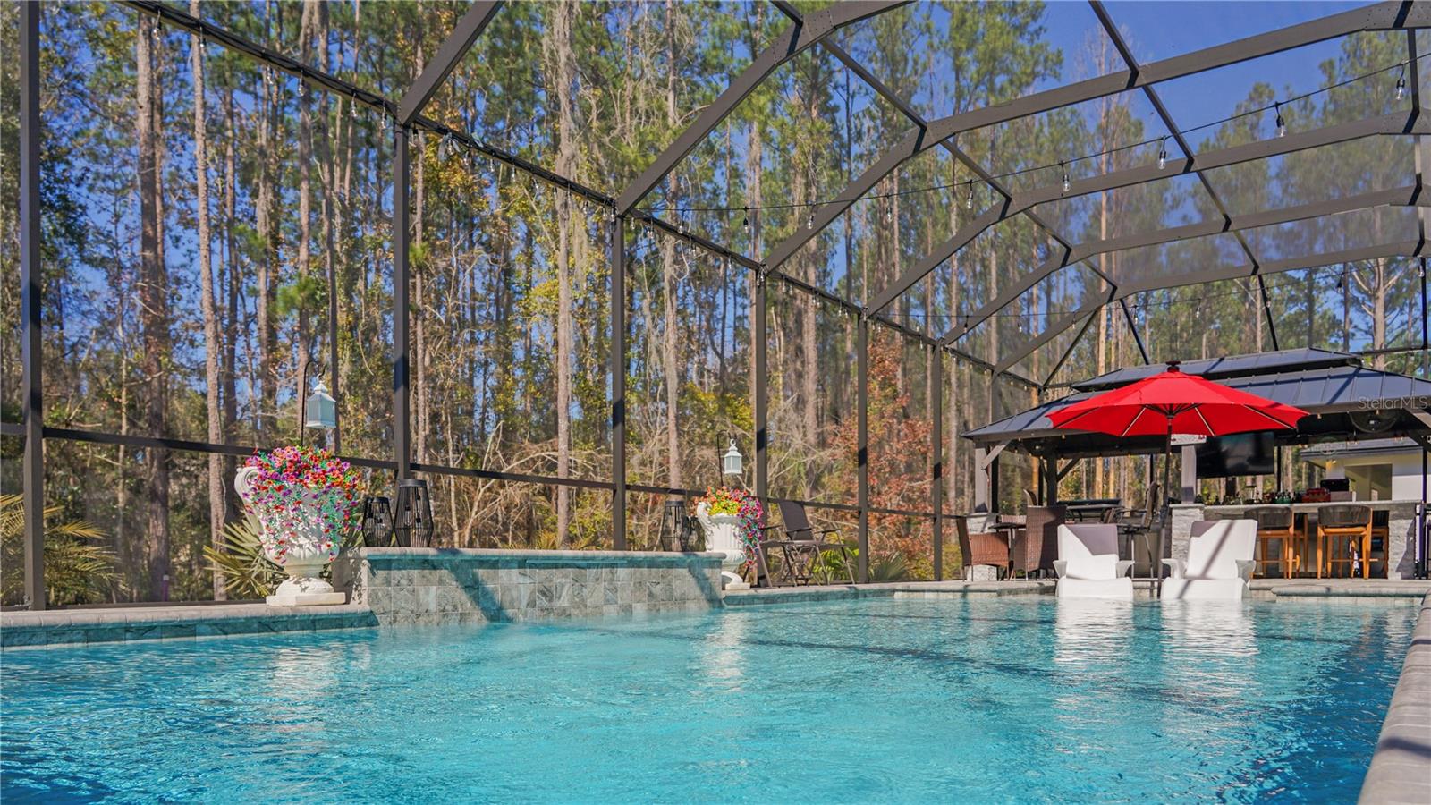 4801 Majestic Hills Loop Property Photo 2