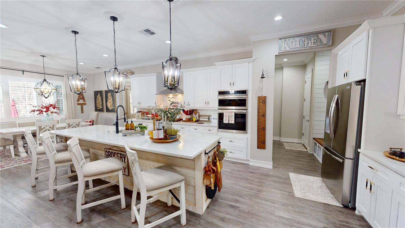 4801 Majestic Hills Loop Property Photo 4
