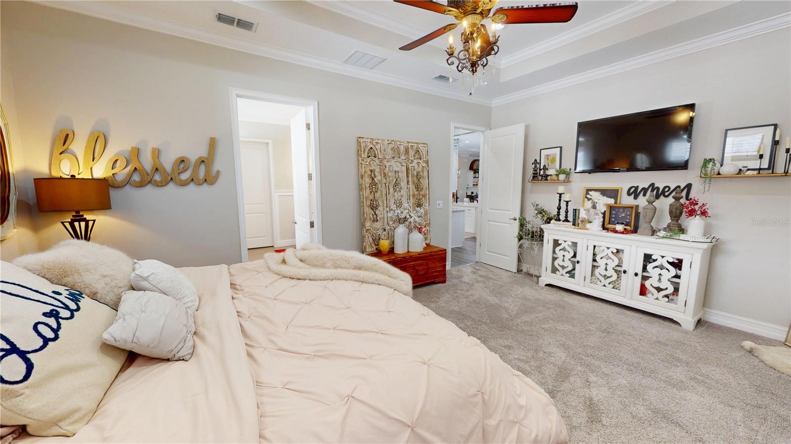 4801 Majestic Hills Loop Property Photo 28