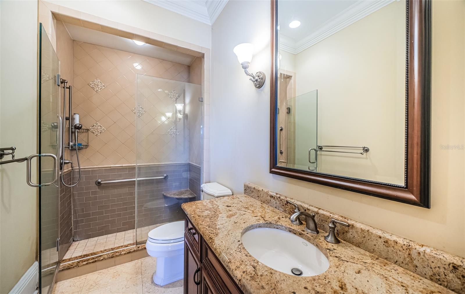 9209 Silverthorn Rd Property Photo 65
