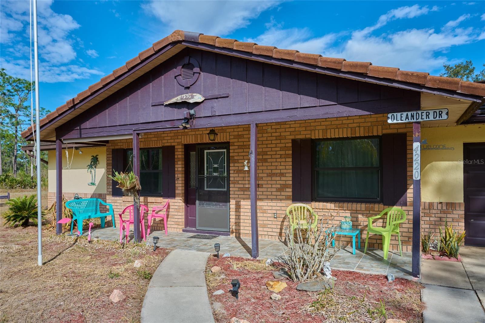 4220 Oleander Dr Property Photo 1