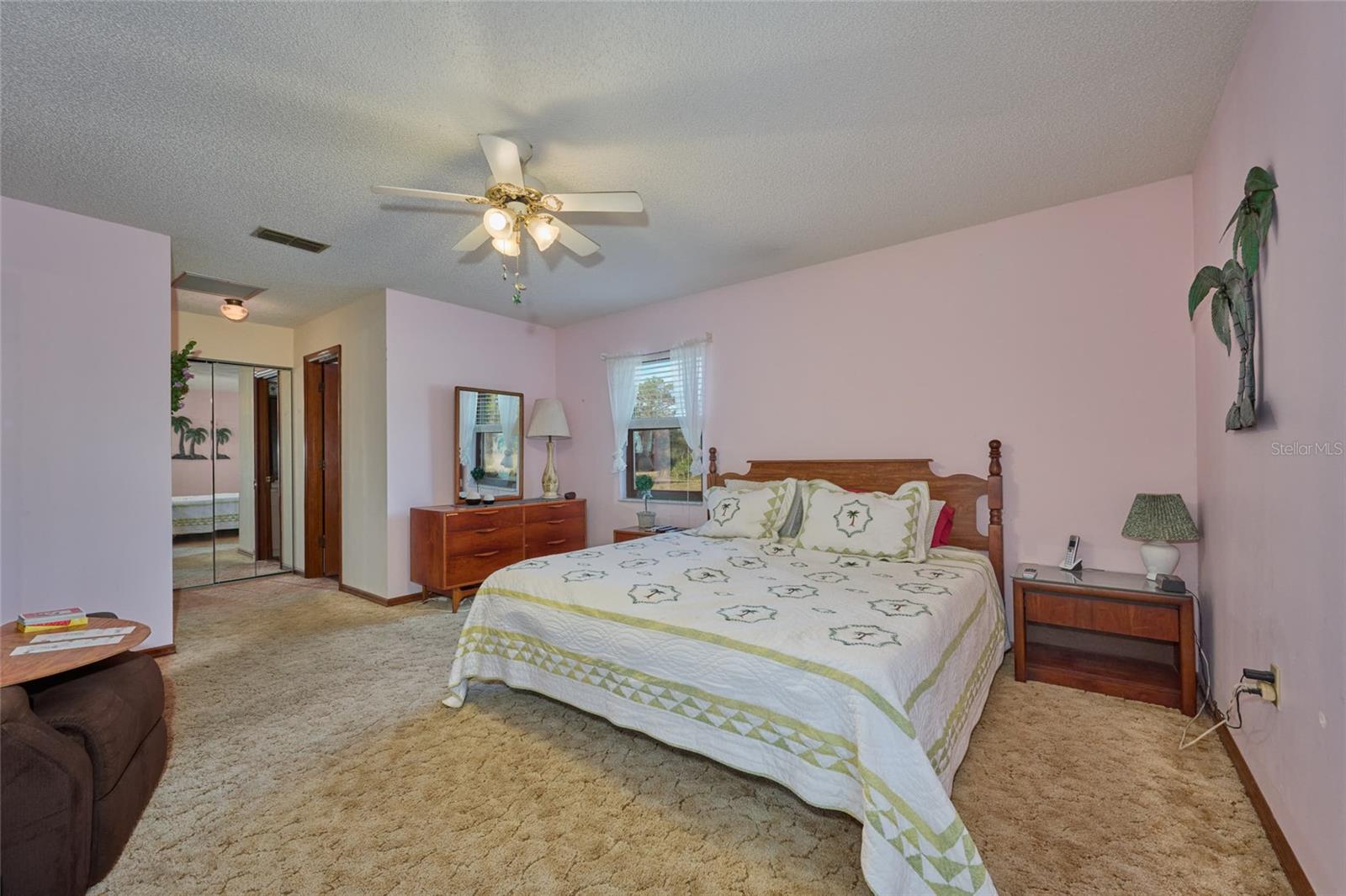 4220 Oleander Dr Property Photo 3
