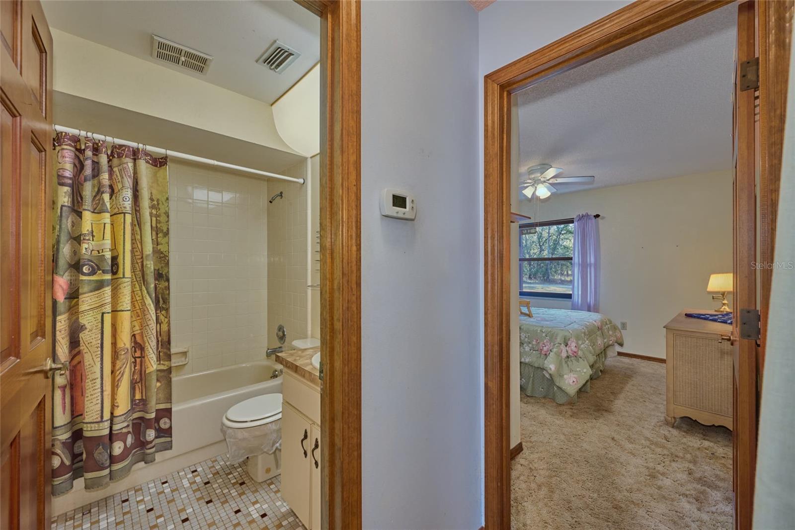4220 Oleander Dr Property Photo 27