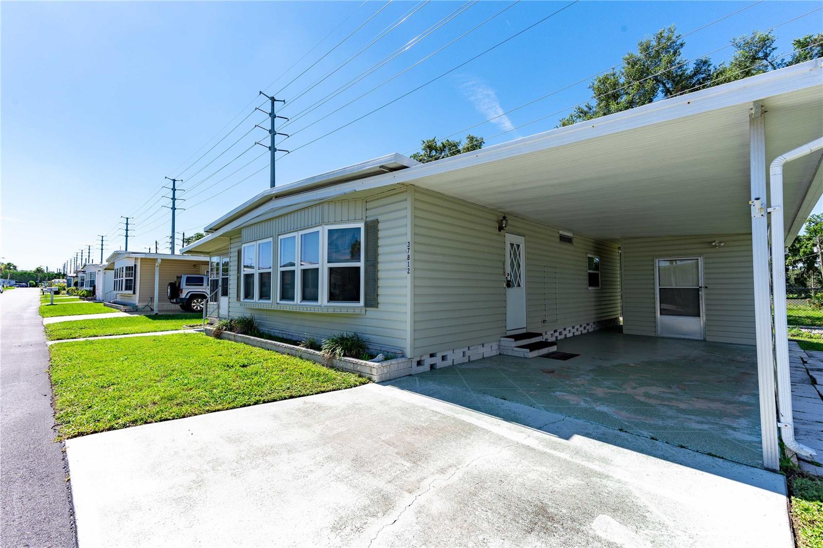 37812 Valencia Ave Property Photo 4