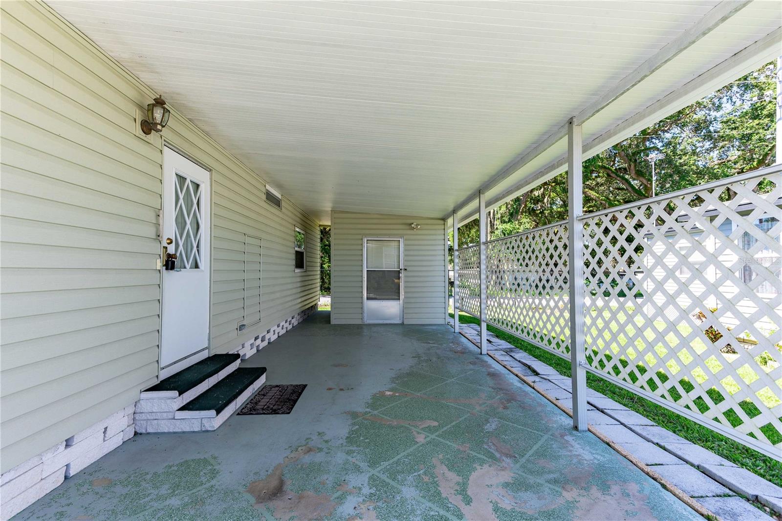 37812 Valencia Ave Property Photo 5