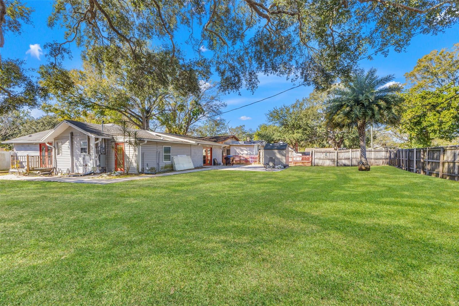 1747 26th Ave N Property Photo 13