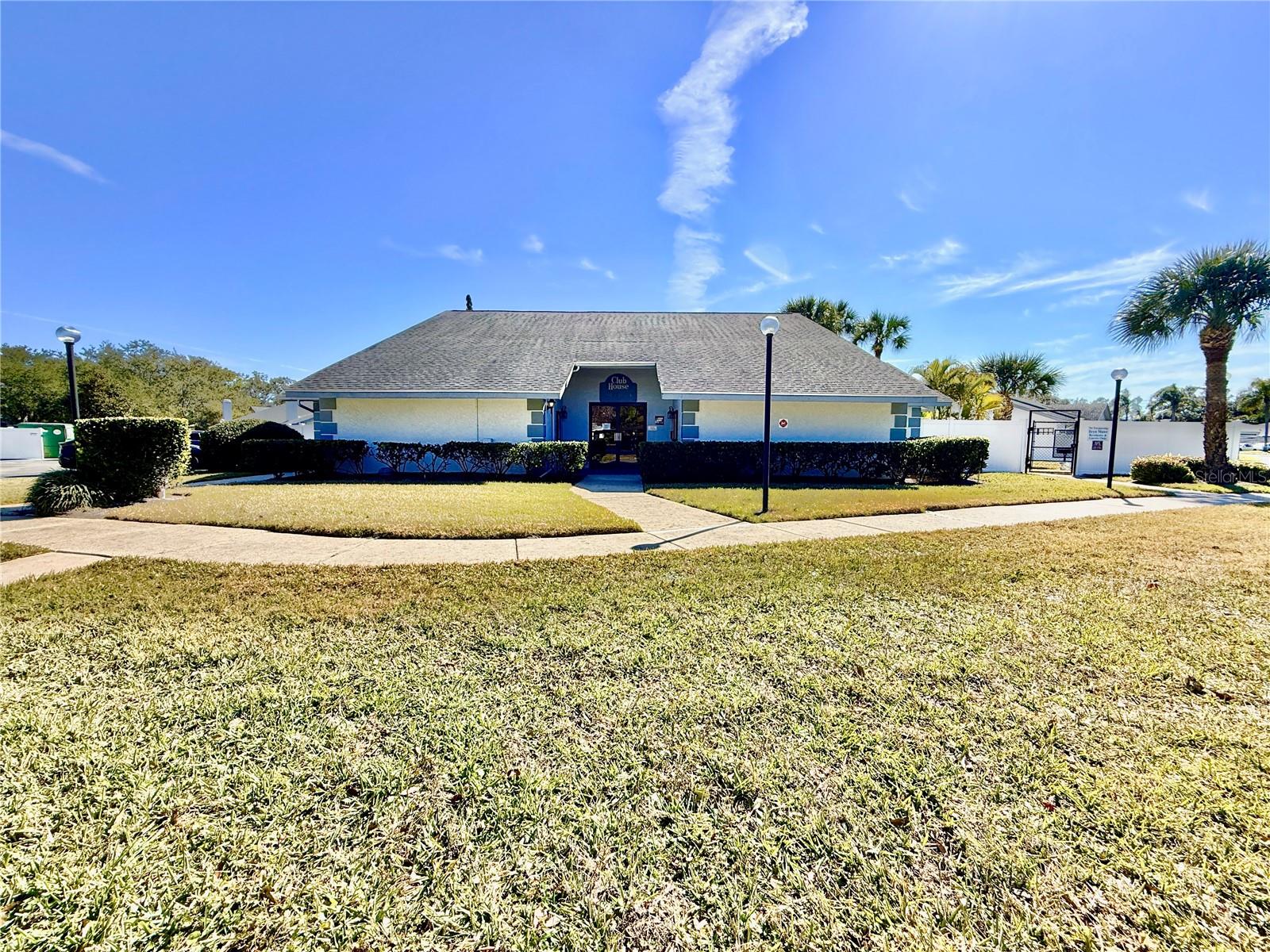2749 Countryside Blvd #22 Property Photo 39
