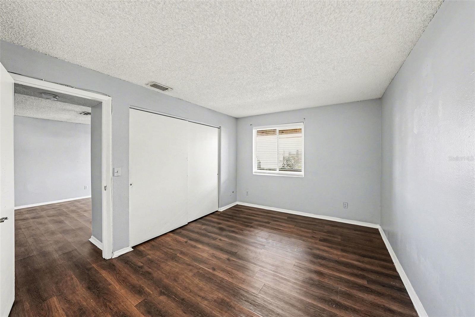 550 Golden Raintree Pl #550 Property Photo 15
