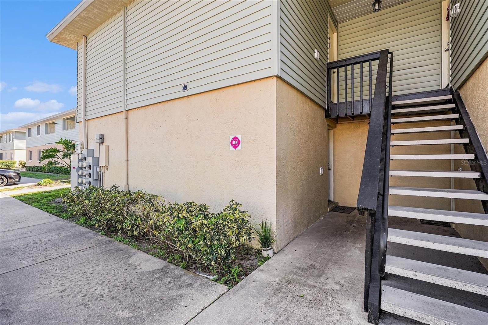 550 Golden Raintree Pl #550 Property Photo 27