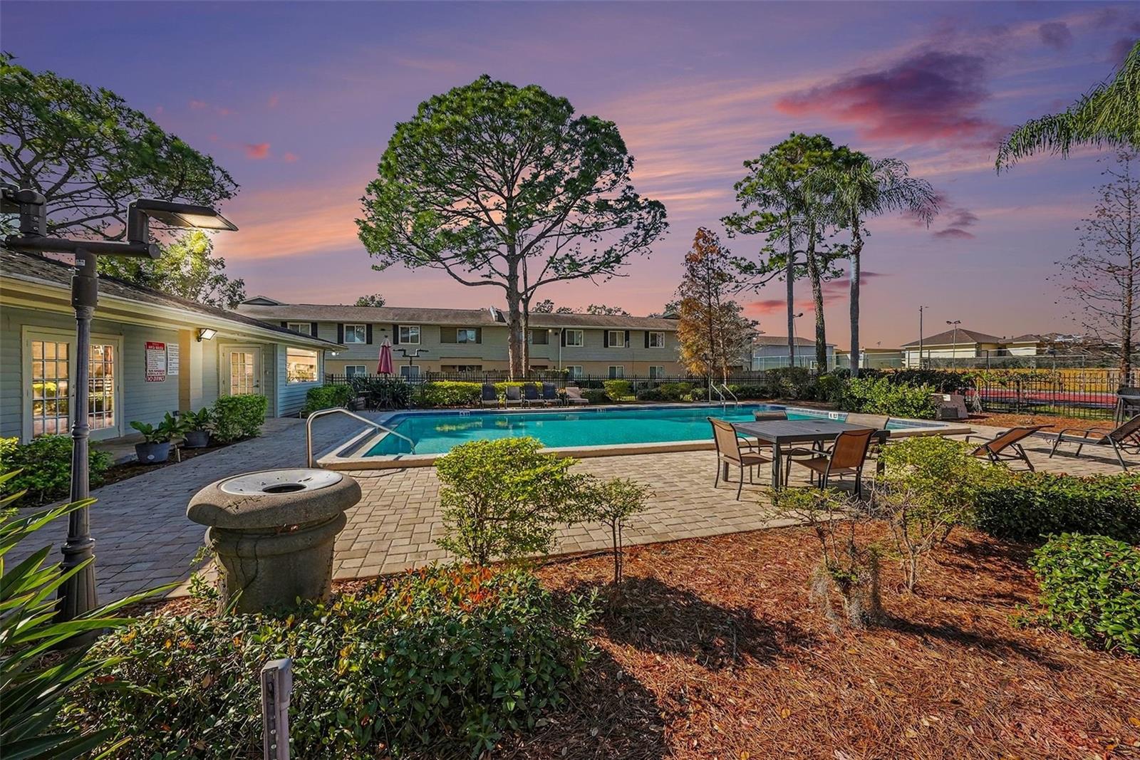 550 Golden Raintree Pl #550 Property Photo 28
