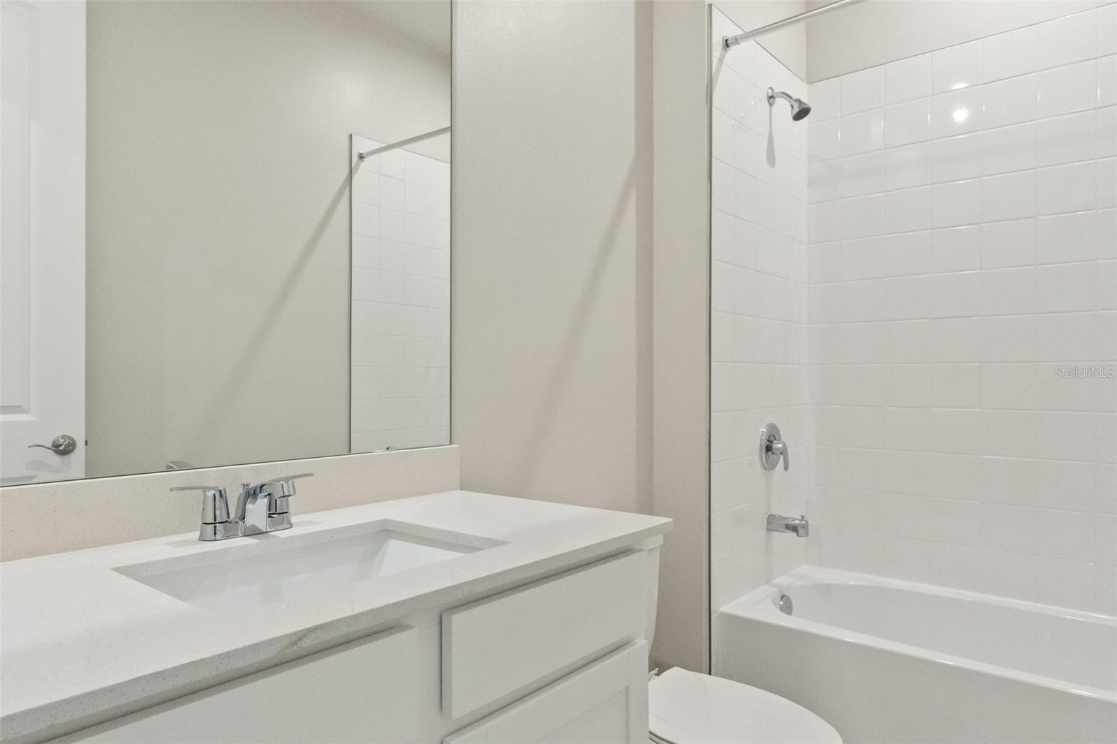 12406 49th St E Property Photo 21