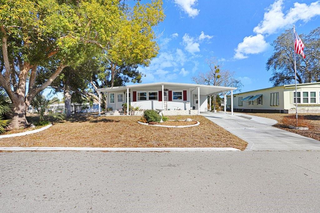14299 Nectarine St Property Photo 3