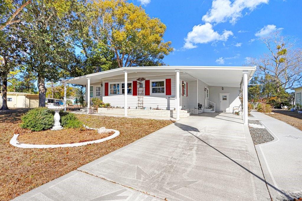 14299 Nectarine St Property Photo 6
