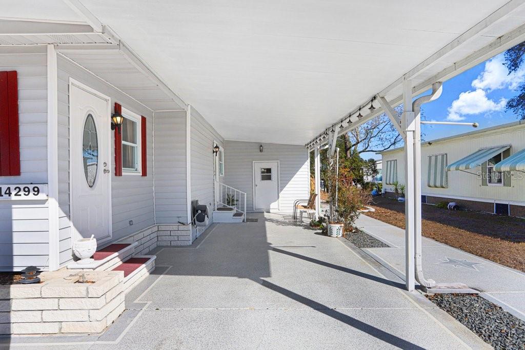 14299 Nectarine St Property Photo 7