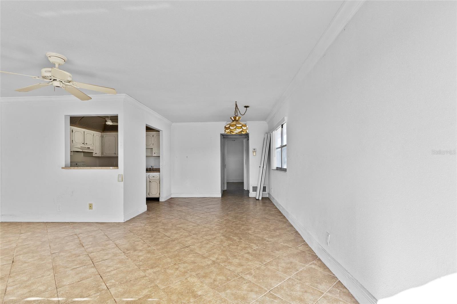 187 Saxony Ter #d Property Photo 3