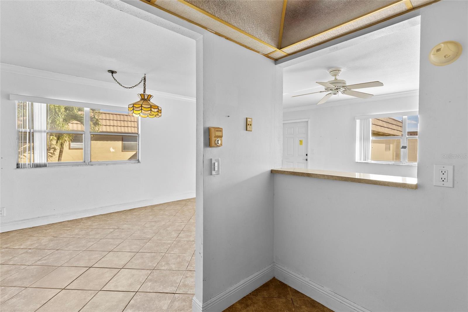 187 Saxony Ter #d Property Photo 10