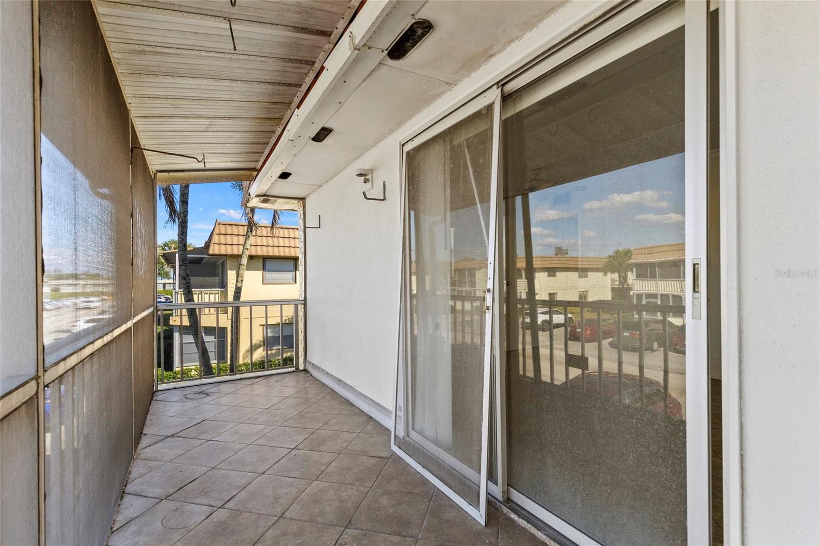 187 Saxony Ter #d Property Photo 18
