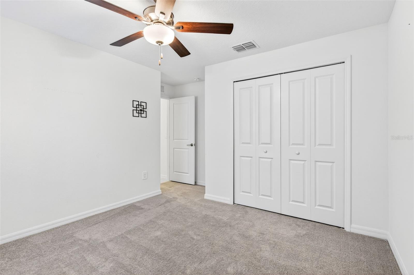15217 Zircon Red Dr Property Photo 10