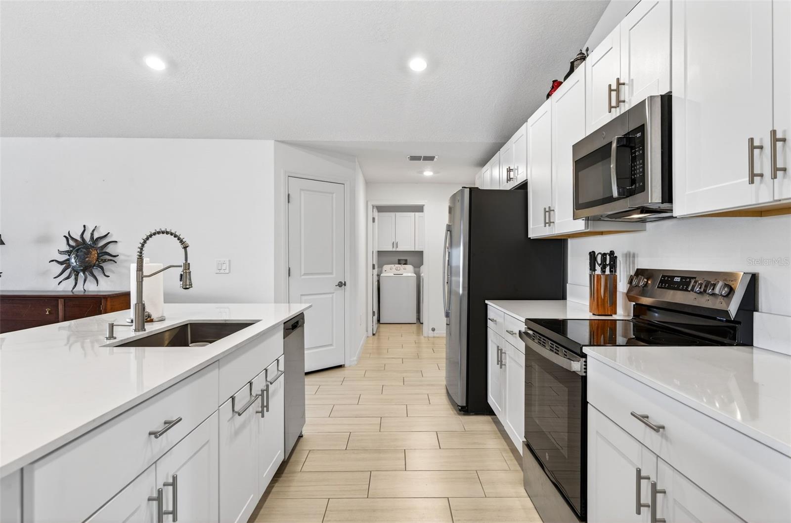 15217 Zircon Red Dr Property Photo 24