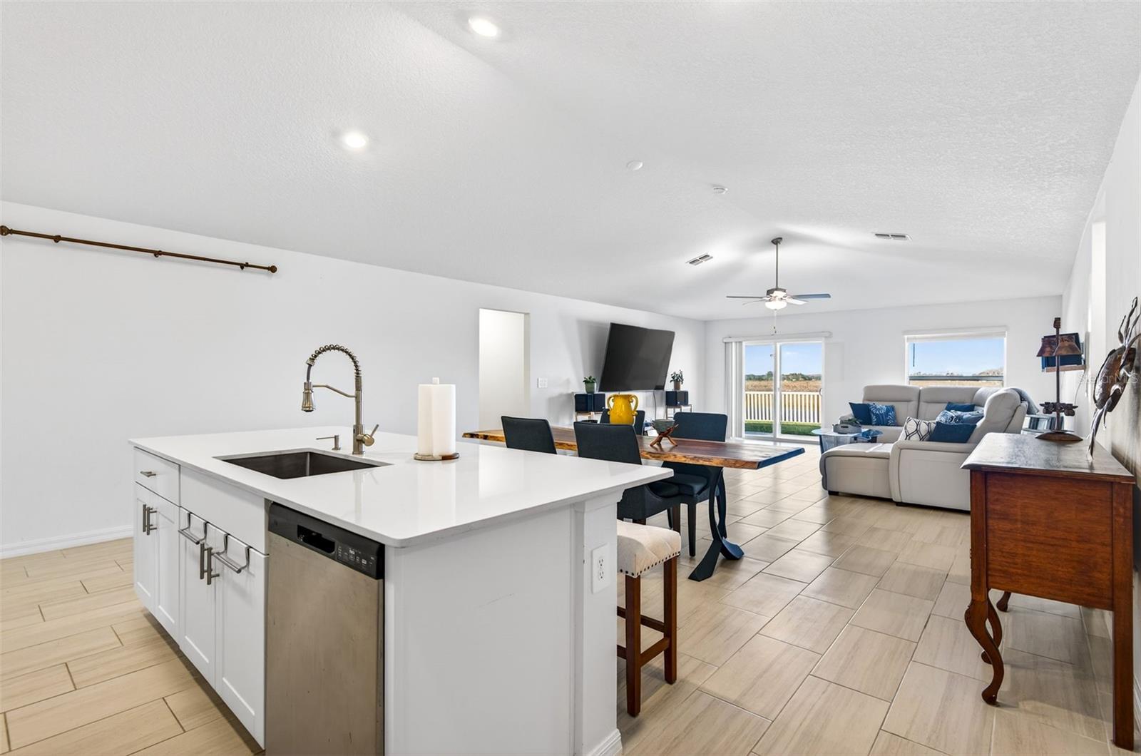 15217 Zircon Red Dr Property Photo 26