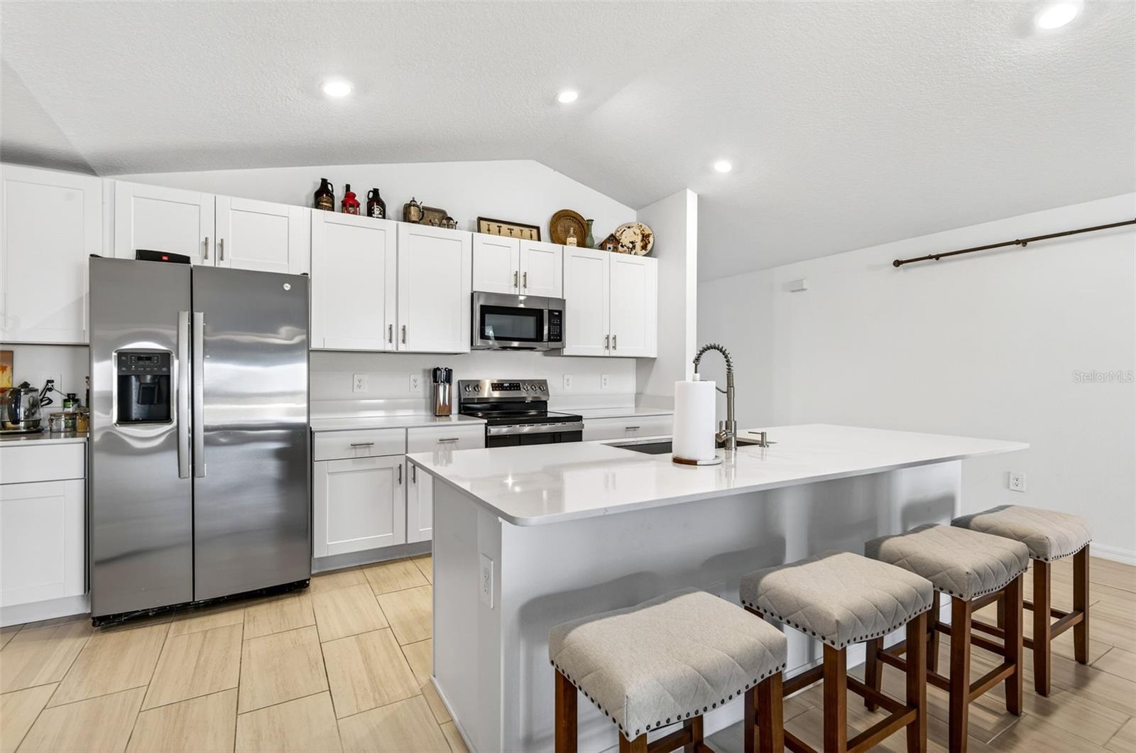 15217 Zircon Red Dr Property Photo 28