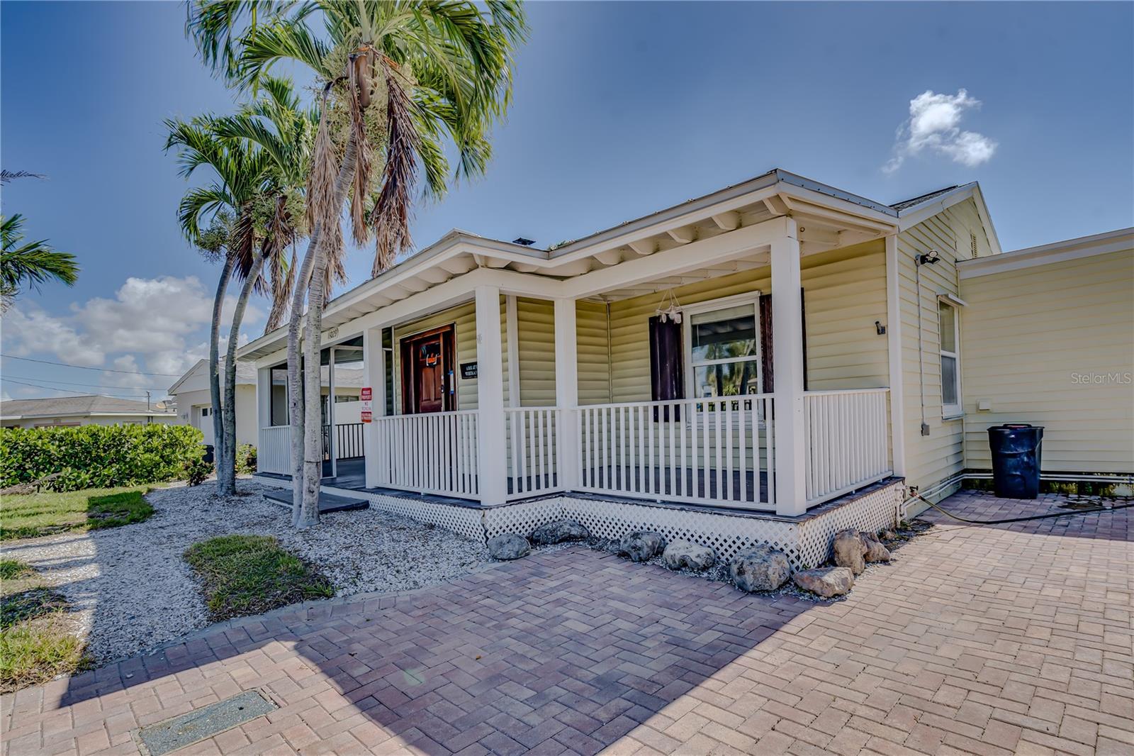 16029 Redington Dr Property Photo 10