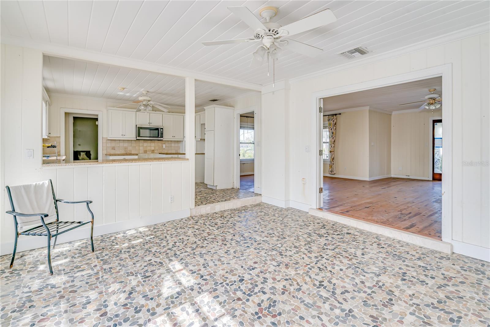 16029 Redington Dr Property Photo 17