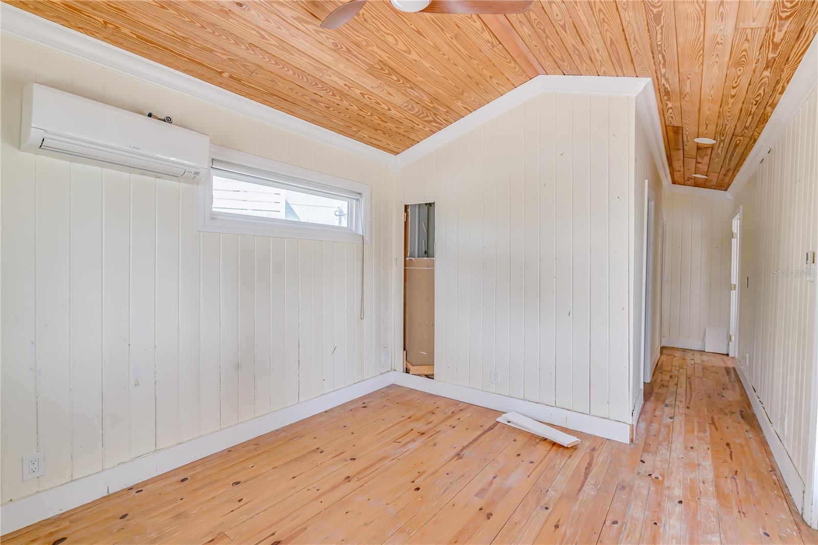 16029 Redington Dr Property Photo 25