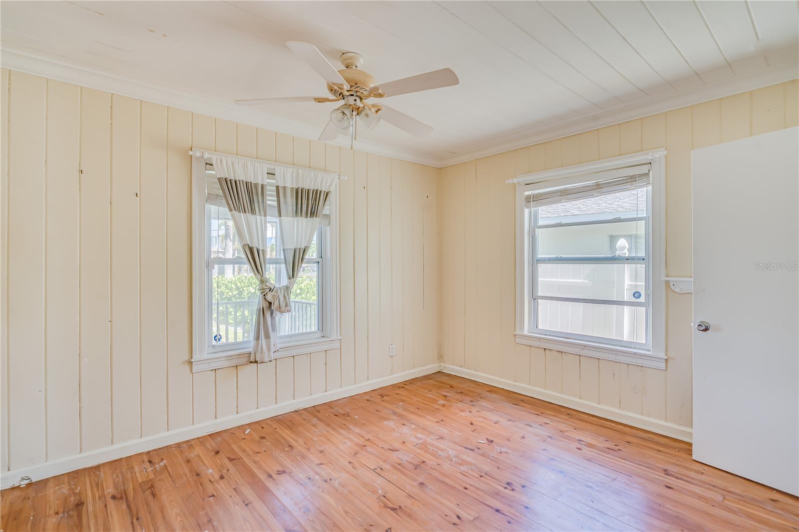 16029 Redington Dr Property Photo 36