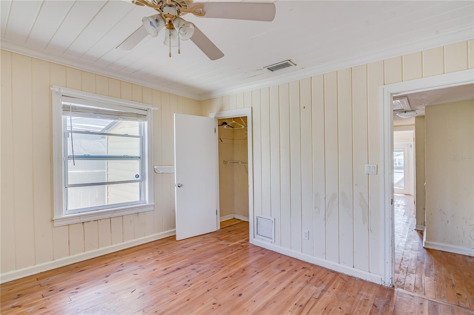 16029 Redington Dr Property Photo 37
