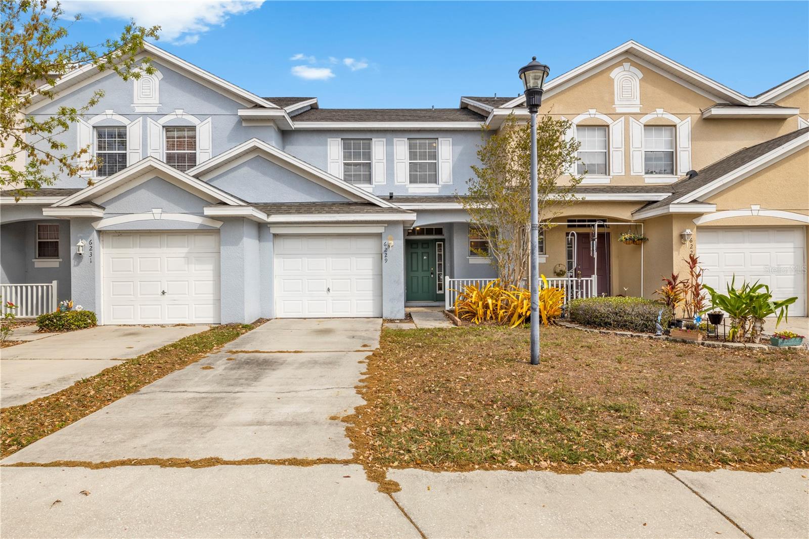 6229 Olivedale Dr Property Photo 2