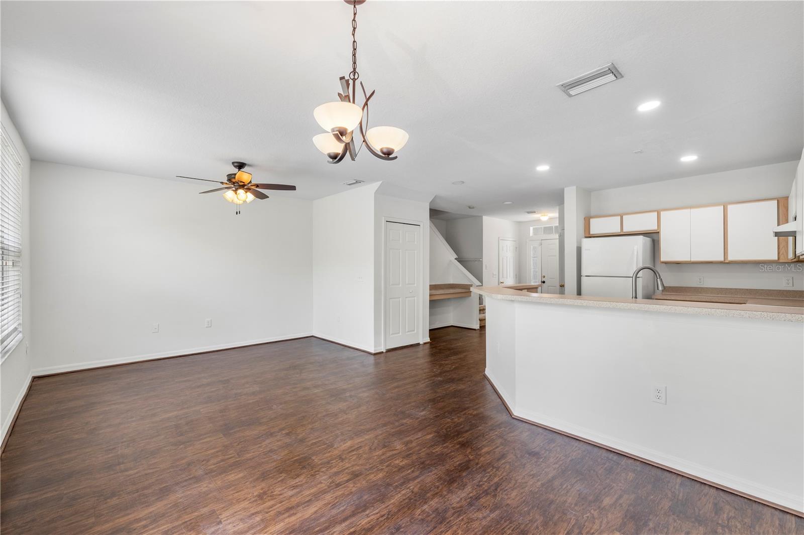 6229 Olivedale Dr Property Photo 20