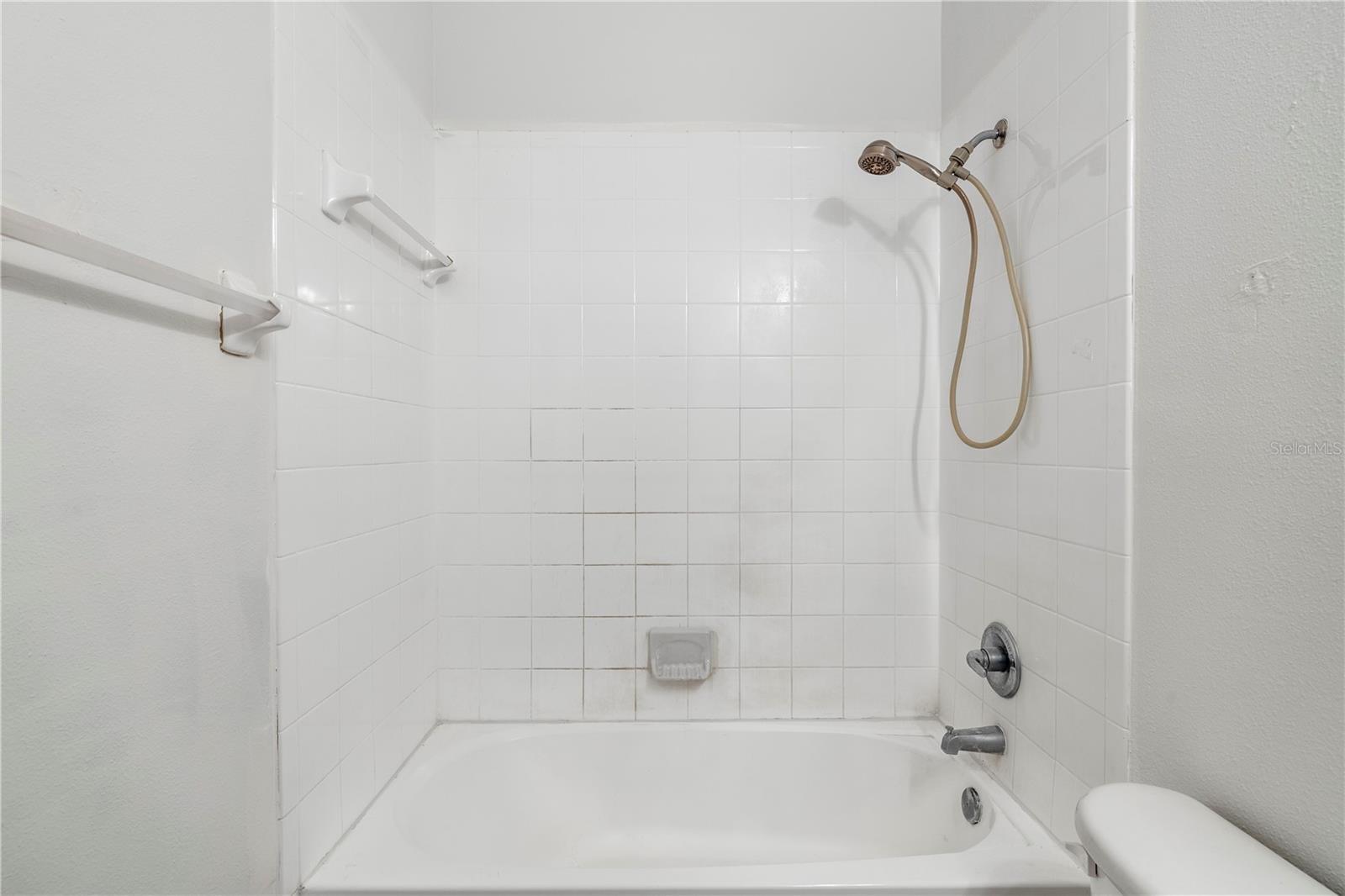 6229 Olivedale Dr Property Photo 24