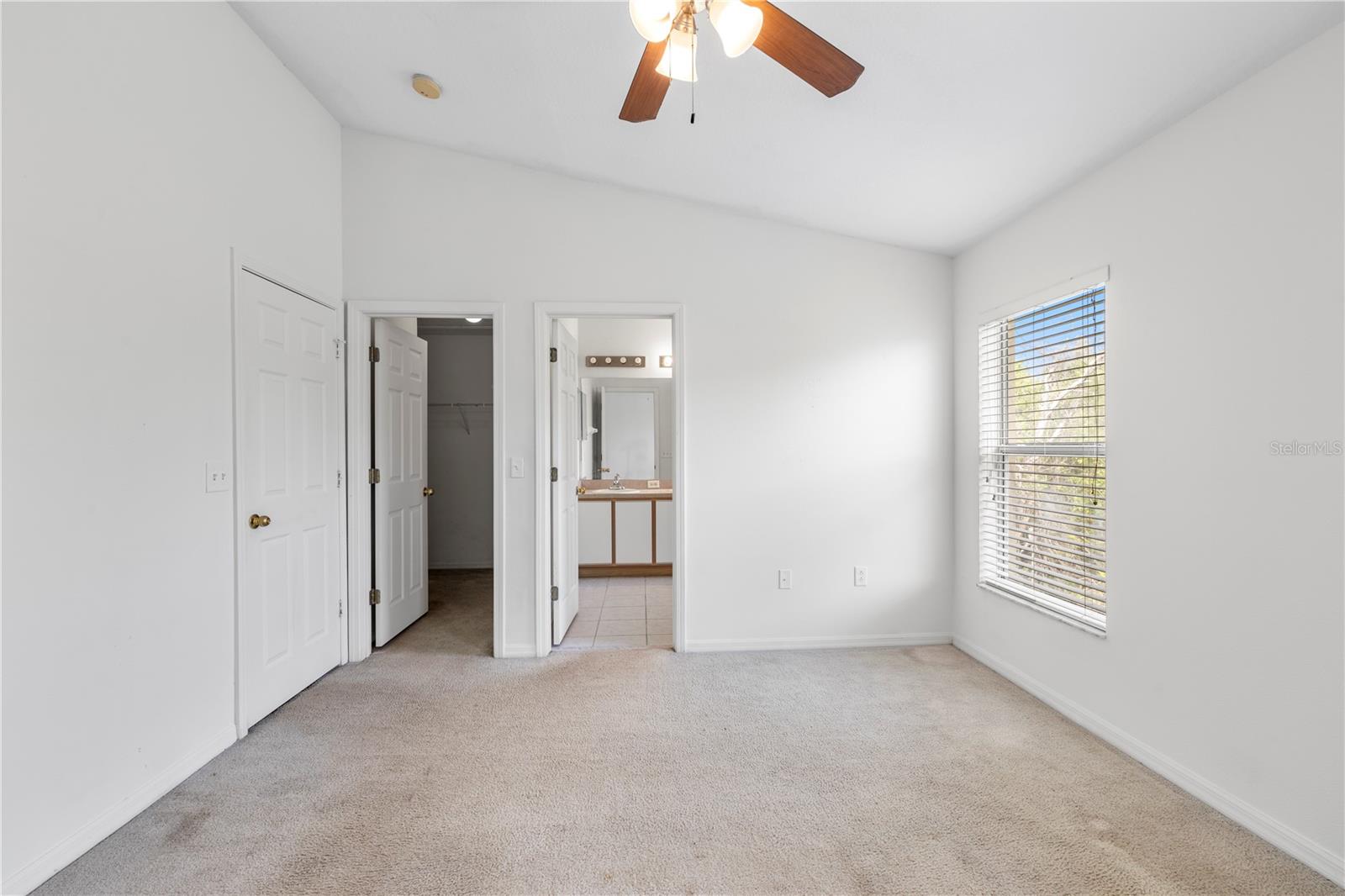6229 Olivedale Dr Property Photo 25
